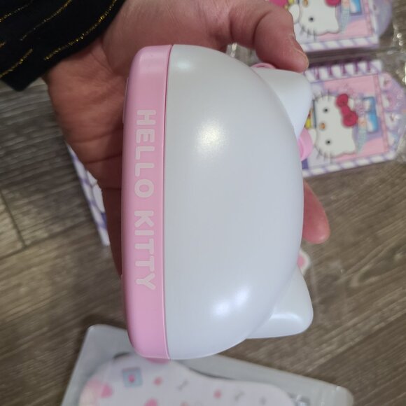 Hello Kitty Home Accessories Bundle - Picture 6 of 7